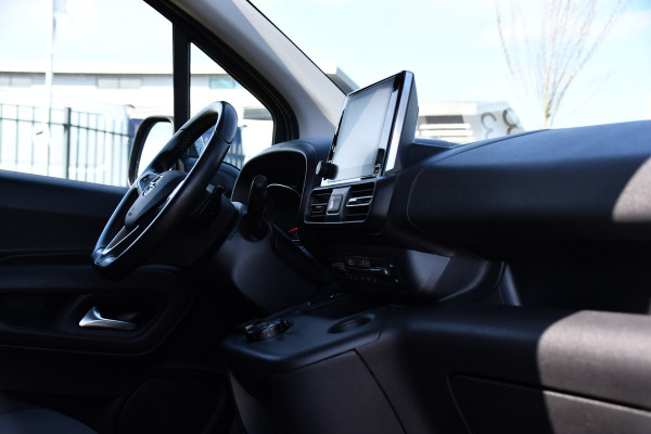 Opel Combo 1.5D L2H1 PB Edition Camera, Cruise, Carplay, Dodehoek, 130pk, Automaat, LED, Sensoren, Clima, Keyless, Uniek!