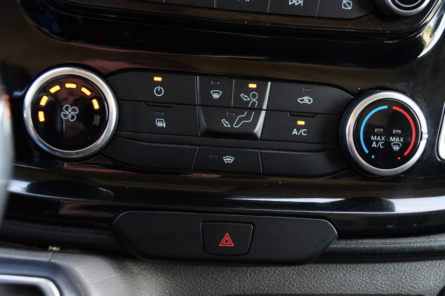 Ford Transit 350 2.0 TDCI L3H2 Limited PB Edition Camera, Cruise, Carplay, 2 x schuifdeur, 185pk, Automaat, Xenon, Multimedia, Trekhaak, Uniek!