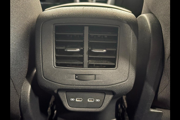 Volkswagen T-Roc 1.5 TSI DSG-7 Aut. Style Airco ECC Navi Carplay PDC VA+ Camera Adaptive Cruise Control Keyless Go Virtual Cockpit Pro