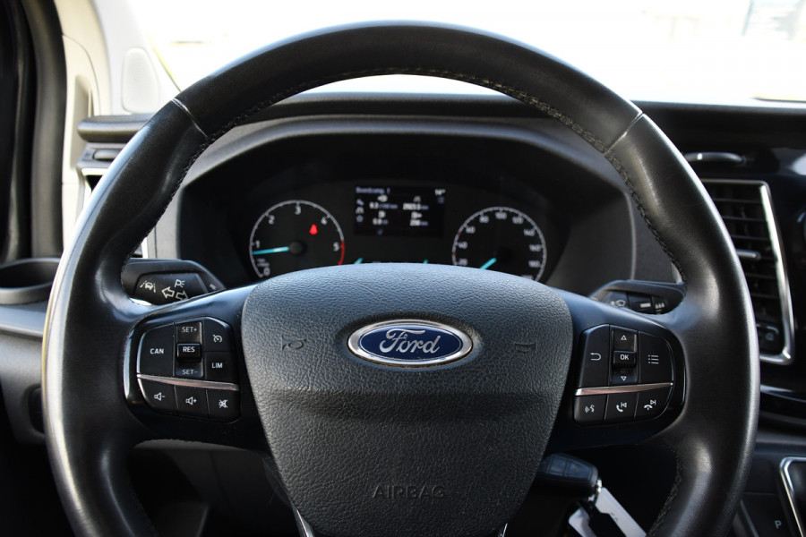 Ford Transit Custom 300 2.0 TDCI L2H1 Limited DC PB Edition Camera, Cruise, Carplay, 170pk, 2 x Schuifdeur, LED, Automaat, Stoelverwarming, Sensoren, Uniek!