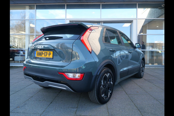 Kia Niro EV Light 64.8 kWh l Navigatie l Carplay l Camera | Adaptieve Cruise |