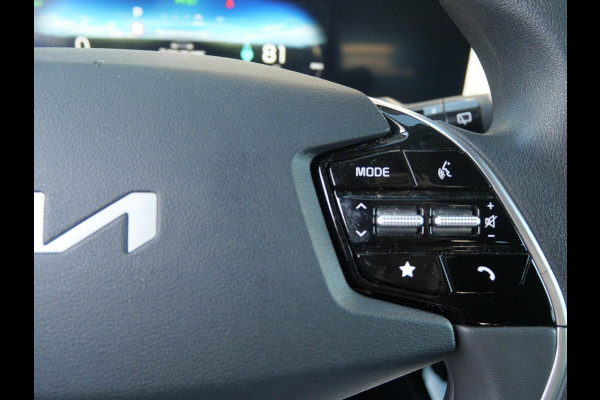 Kia Niro EV Light 64.8 kWh l Navigatie l Carplay l Camera | Adaptieve Cruise |