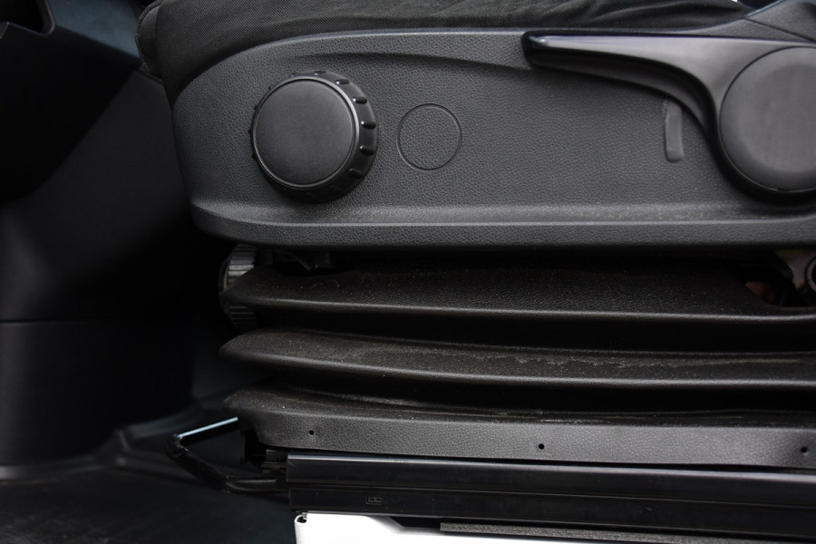 Mercedes-Benz Sprinter 317 1.9 CDI L2 Pro AMG Edition FACE LIFT! Camera, Cruise, Carplay, LED, Stoelverwarming, 170pk, Automaat, Multimedia, Uniek!