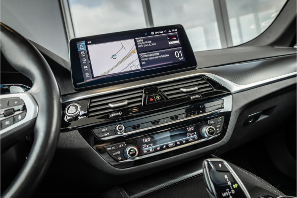 BMW 5 Serie 530e - M Sport | Panorama | Stoelkoeling | ACC