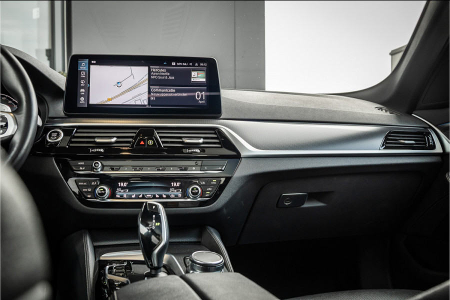 BMW 5 Serie 530e - M Sport | Panorama | Stoelkoeling | ACC