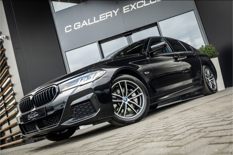 BMW 5 Serie 530e - M Sport | Panorama | Stoelkoeling | ACC