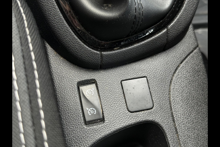 Renault Clio 0.9 TCe Limited 1e Eigenaar|Navi|Airco|PDC|Cruise|Stoelverwarming|Dealer Onderhouden|Nieuwe APK bij Aflevering