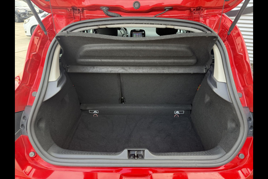 Renault Clio 0.9 TCe Limited 1e Eigenaar|Navi|Airco|PDC|Cruise|Stoelverwarming|Dealer Onderhouden|Nieuwe APK bij Aflevering