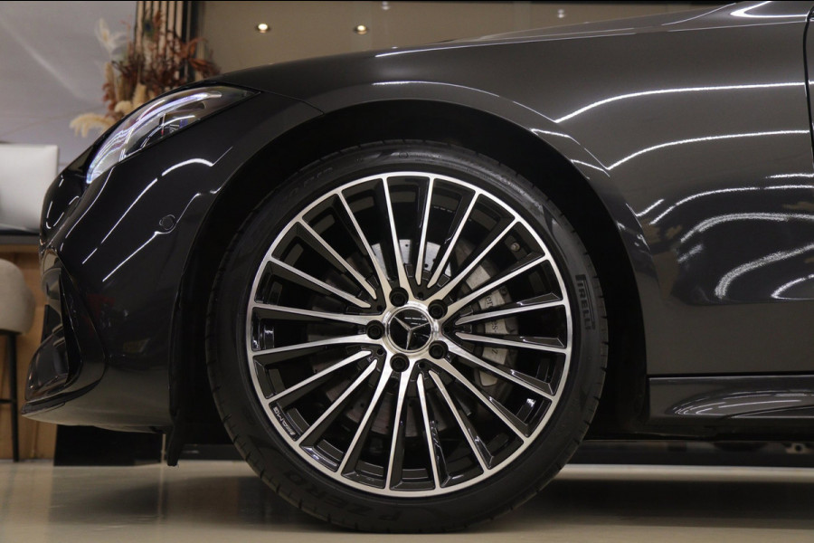 Mercedes-Benz C-Klasse 300 E AMG Line / PANO/CARPLAY/SFEERV/STOELV/BOMVOL