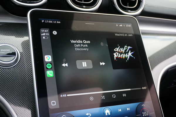 Mercedes-Benz C-Klasse Estate 300 e AMG Line ORIG. NEDERLANDS + AMG / PANORAMA / TREKHAAK / LEDER