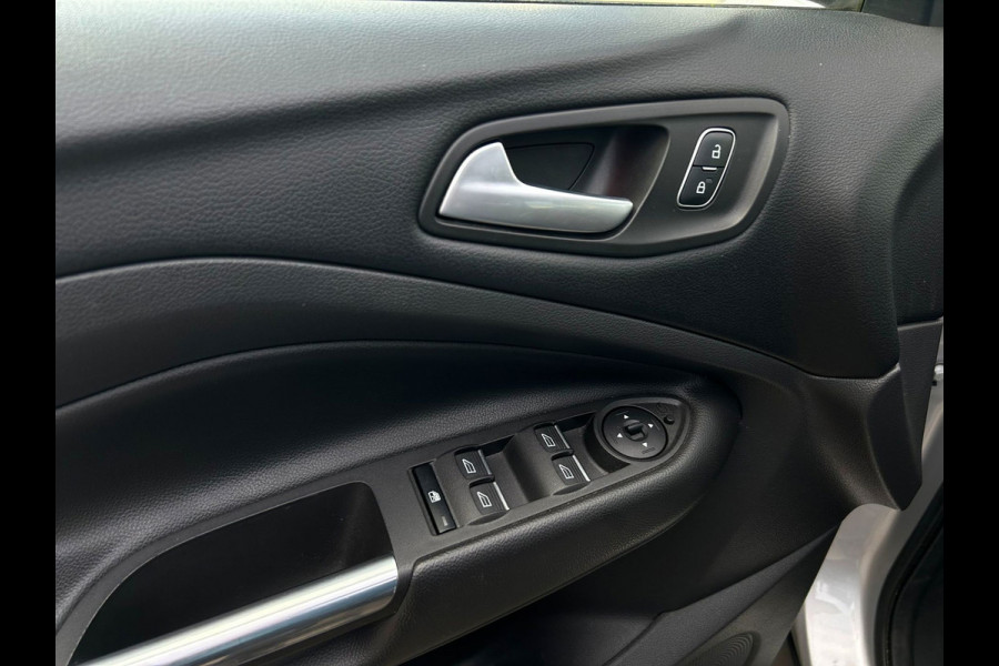 Ford Kuga 1.5 EcoBoost ST Line