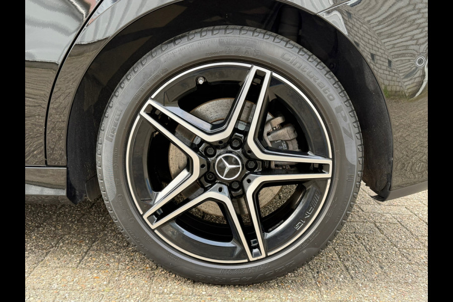 Mercedes-Benz B-Klasse 250 e Business Solution AMG Limited | Navigatie | Cruise control | Sfeerverlichting | zwarte hemelbekleding