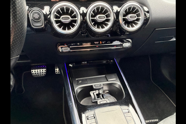 Mercedes-Benz B-Klasse 250 e Business Solution AMG Limited | Navigatie | Cruise control | Sfeerverlichting | zwarte hemelbekleding