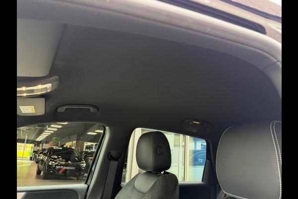 Mercedes-Benz B-Klasse 250 e Business Solution AMG Limited | Navigatie | Cruise control | Sfeerverlichting | zwarte hemelbekleding