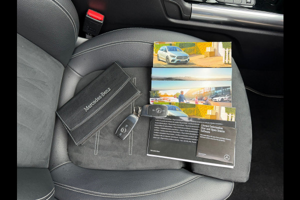 Mercedes-Benz B-Klasse 250 e Business Solution AMG Limited | Navigatie | Cruise control | Sfeerverlichting | zwarte hemelbekleding