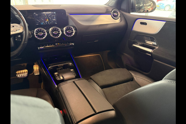 Mercedes-Benz B-Klasse 250 e Business Solution AMG Limited | Navigatie | Cruise control | Sfeerverlichting | zwarte hemelbekleding