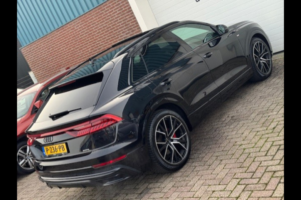 Audi Q8 60 TFSI e quattro Pro Line S Competition - Matrixx