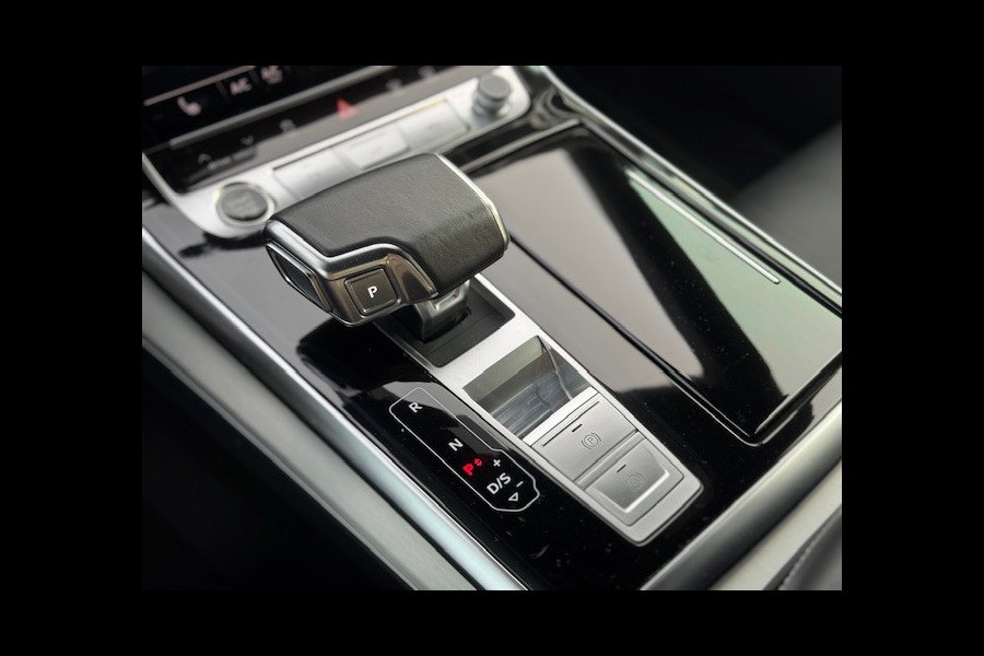 Audi Q8 60 TFSI e quattro Pro Line S Competition - Matrixx