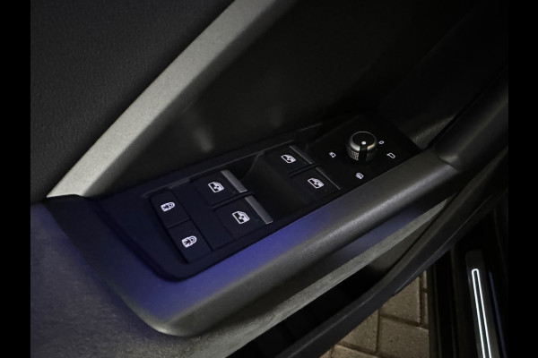 Audi Q3 45 TFSI e S Line Pano|Sfeer|Keyless|SONOS|360 Camera