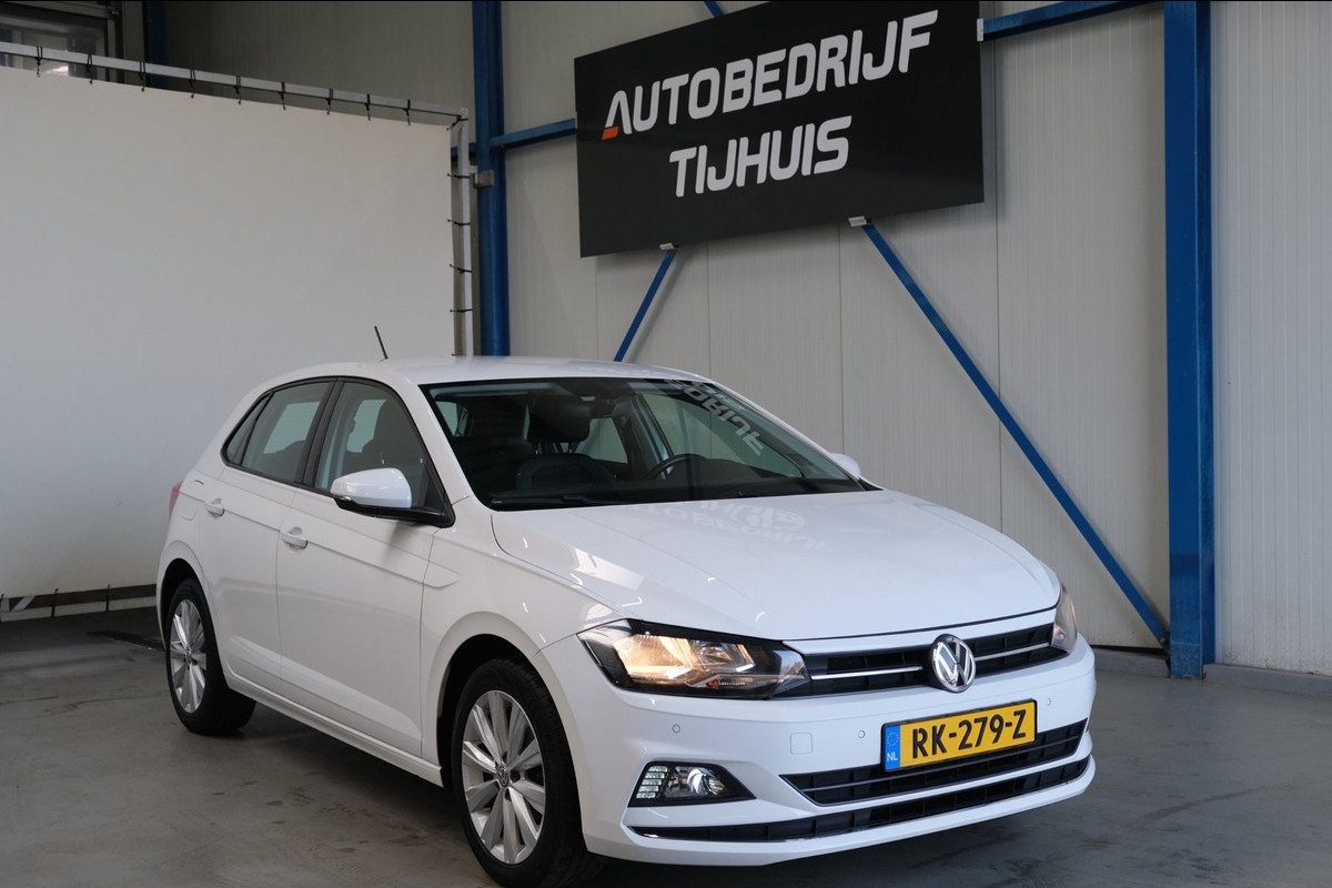 Volkswagen Polo 1.0 TSI Highline - N.A.P. Airco, Cruise, Navi, PDC, Carplay.