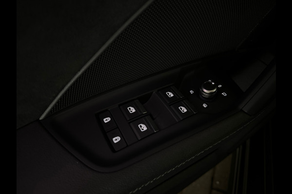 Audi S3 Sportback 2.0 TFSI quattro Pano|RS Seat|Sfeer|Matrix