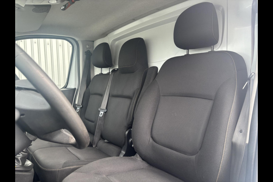 Nissan NV300 1.6 dCi L1H1*3-PERS*A/C*CRUISE*NAVI*HAAK*CAM*IMP.*