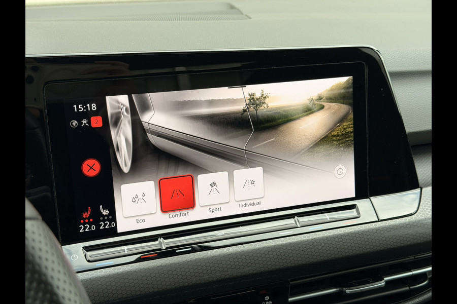 Volkswagen Golf 2.0 TSI GTI Clubsport Pano IQ HUD H/K Leder/alca 19''