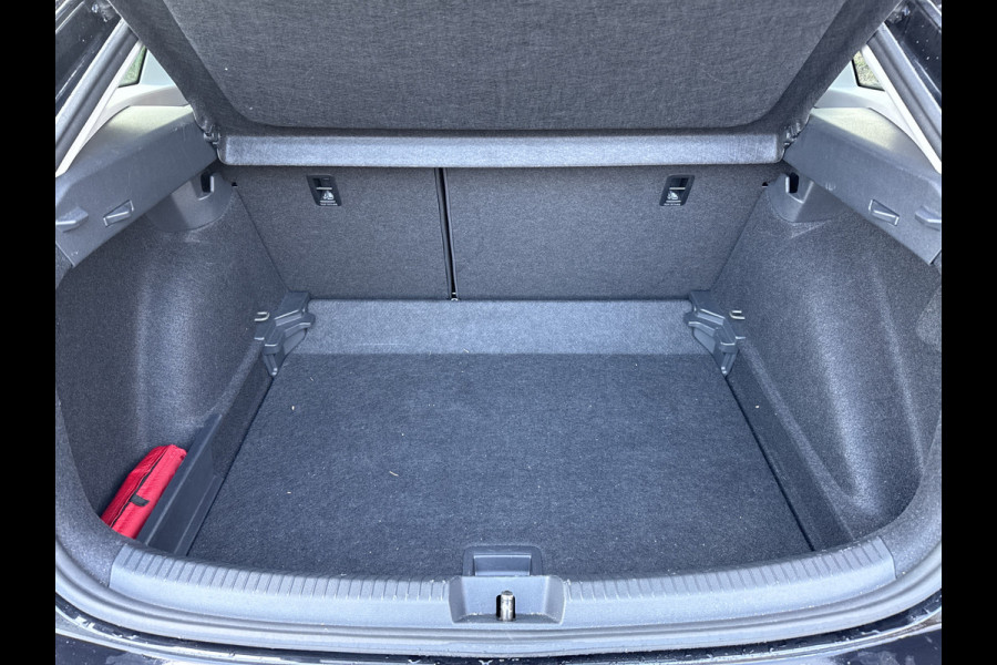 Volkswagen Taigo 110PK DSG LIFE MOVE CAMERA/ACC/NAVI