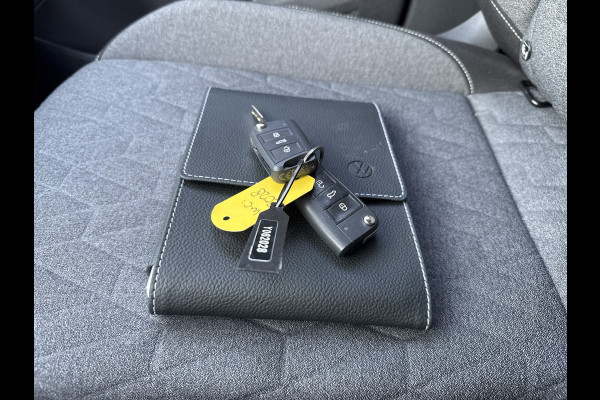 Volkswagen Taigo 110PK DSG LIFE MOVE CAMERA/ACC/NAVI