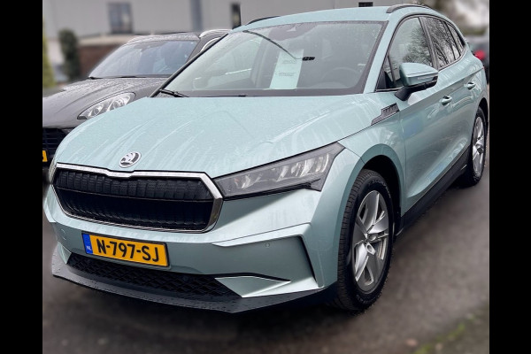 Škoda ENYAQ iV BWJ 12-2021 | 60 SOH90% 180PK | TREKHAAK | CAMERA A | CARPLAY | PRIVACY GLASS | STOELVERW | NAVI | CLIMA | PDC V+A |