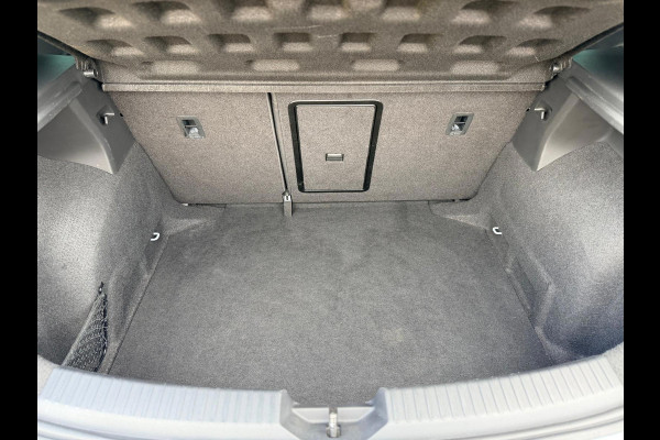 Seat Leon FR 1.5 TSI Pano Virtual Leder/alca Dynamic Grau!!