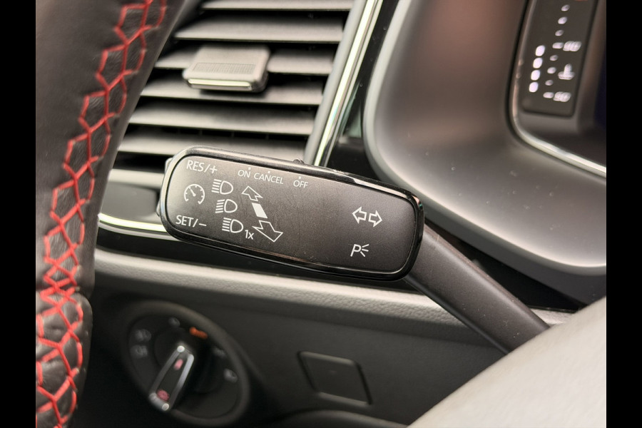 Seat Leon FR 1.5 TSI Pano Virtual Leder/alca Dynamic Grau!!