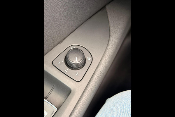 Seat Leon FR 1.5 TSI Pano Virtual Leder/alca Dynamic Grau!!