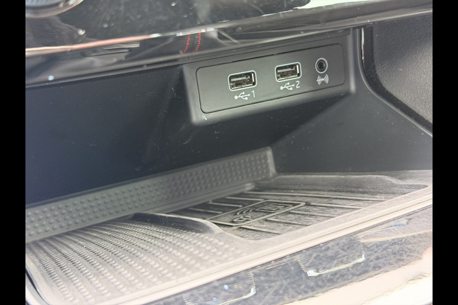 Seat Leon FR 1.5 TSI Pano Virtual Leder/alca Dynamic Grau!!