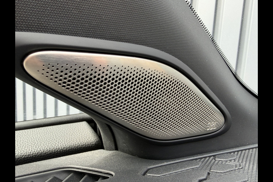 Toyota C-HR 1.8 Hybrid 140 Executive / Bi tone | JBL | Emotional Red | 10 jr GARANTIE | Rijklaar!!!