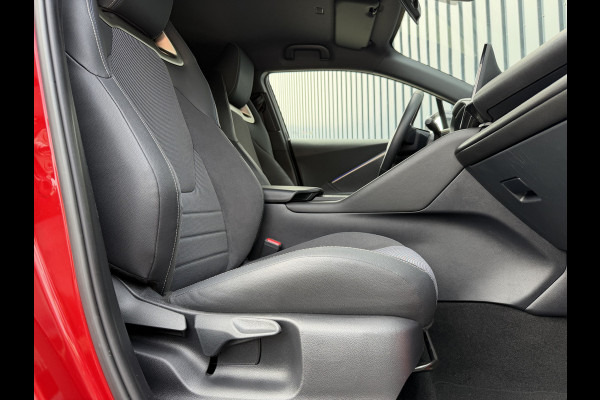 Toyota C-HR 1.8 Hybrid 140 Executive / Bi tone | JBL | Emotional Red | 10 jr GARANTIE | Rijklaar!!!