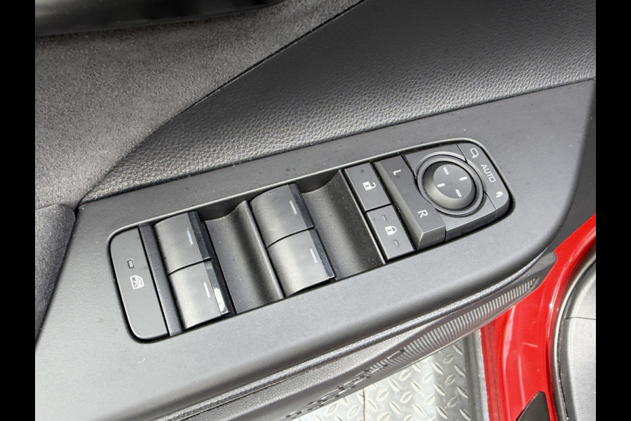 Toyota C-HR 1.8 Hybrid 140 Executive / Bi tone | JBL | Emotional Red | 10 jr GARANTIE | Rijklaar!!!