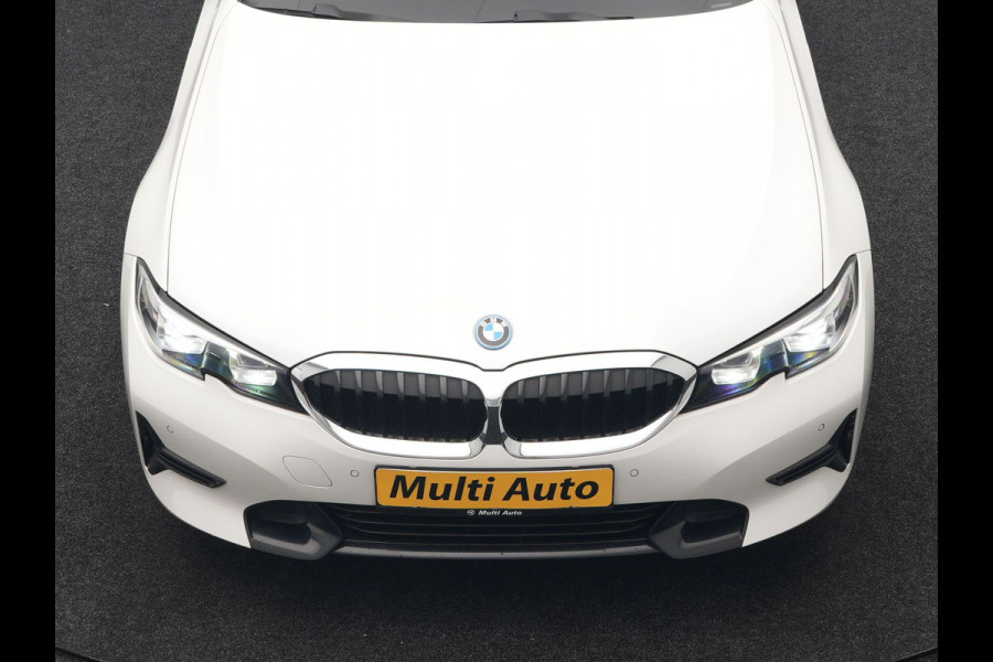 BMW 3 Serie Touring 320e Sportline PHEV 204pk Dealer O.H | Lederen Sportstoelen Verwarmd | Sfeerverlichting | Apple Carplay | Navigatie | Cruise Control | Virtual | DAB |  Plug In Hybrid