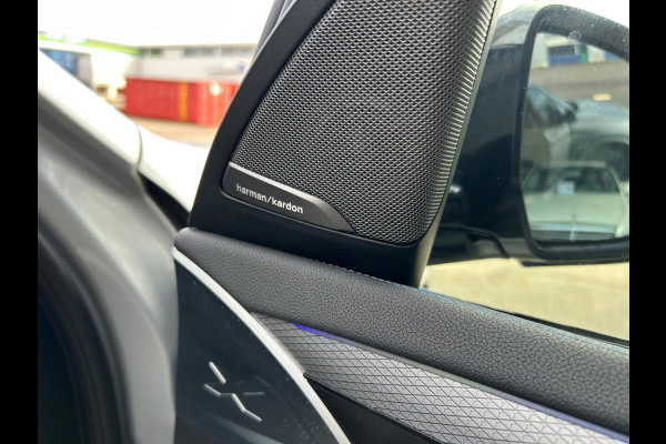 BMW X3 XDrive30e High Executive M-Tech Stoelen