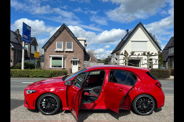 Mercedes-Benz A-Klasse AMG 35 4MATIC Edition 1 dealer auto .