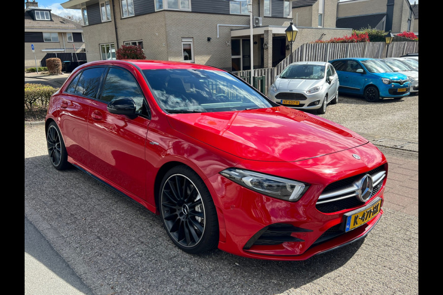 Mercedes-Benz A-Klasse AMG 35 4MATIC Edition 1 dealer auto .