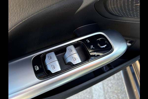 Mercedes-Benz C-Klasse C300 e AMG LINE, 1e eig, Garantie! BLACK-LINE