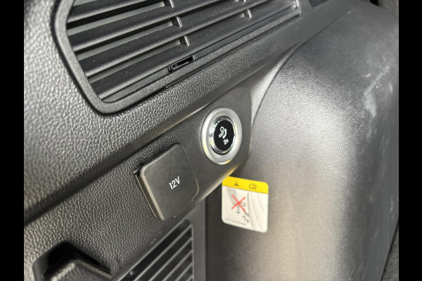 Ford Kuga 2.5 PHEV ST-Line | 243 PK | Winter Pack | Wegklapbare Trekhaak | Origineel Nederlandse auto | 2.100kg Trekgewicht | Originele Nederlandse auto