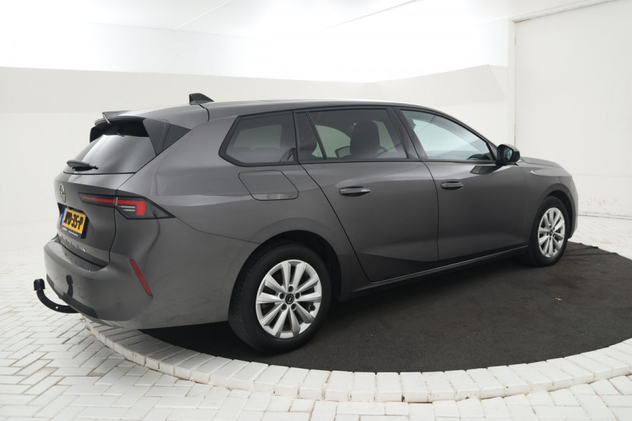Opel Astra Sports Tourer 1.5 CDTI Business Elegance Automaat, Navigatie, Climate, Trekhaak