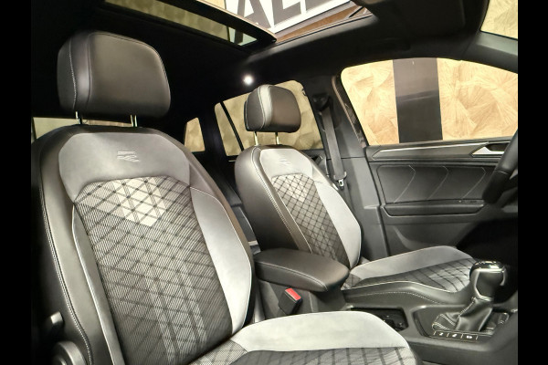 Volkswagen Tiguan 1.5 TSI Elegance | R line | Pano | Trekhaak | Stoel/Stuurverwarming | Carplay | Camera | Led