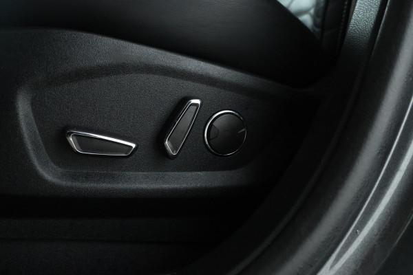 Ford S-Max 2.0 Vignale 177Pk, Navigatie, Leer, Climate,