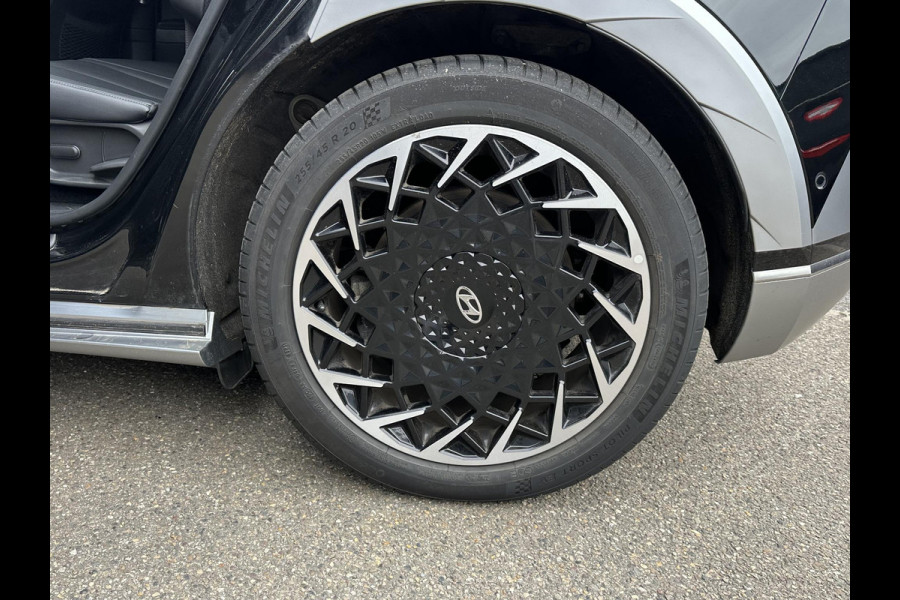 Hyundai IONIQ 5 Lounge 73kWh VAN: 30.900,- VOOR: 28.877,- UW LENTEVOORDEEL: 2.023,- | 100% SOH | AFNEEMBARE TREKHAAK| STOELVERWARMING + VENTILATIE| 360 CAMERA| HEAD-UP DISPLAY| ZONNEPANELENDAK |