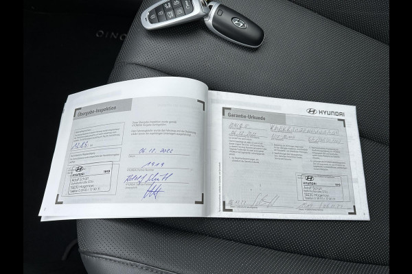 Hyundai IONIQ 5 Lounge 73kWh VAN: 30.900,- VOOR: 28.877,- UW LENTEVOORDEEL: 2.023,- | 100% SOH | AFNEEMBARE TREKHAAK| STOELVERWARMING + VENTILATIE| 360 CAMERA| HEAD-UP DISPLAY| ZONNEPANELENDAK |