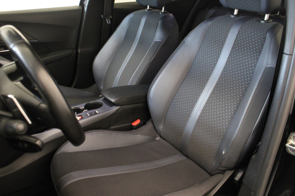 Peugeot 2008 1.2 PureTech Allure Pack |Camera|Navi|