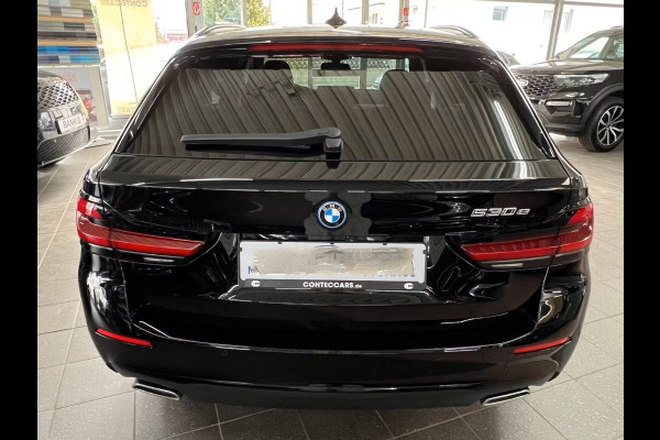 BMW 5 Serie Touring 530e ** LED, NAVI+, LEDER, PANORAMA, ADAPT. CRUISE, SHADOW-LINE, 19-INCH LMV ** 1e EIG - UNFALLFREI ** ** INFORMEER OOK NAAR ONZE AANTREKKELIJKE FINANCIAL-LEASE TARIEVEN **